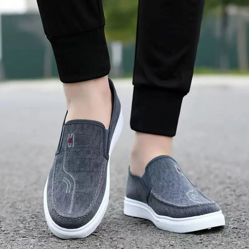 Sportieve mesh sneakers voor heren in de zomer
