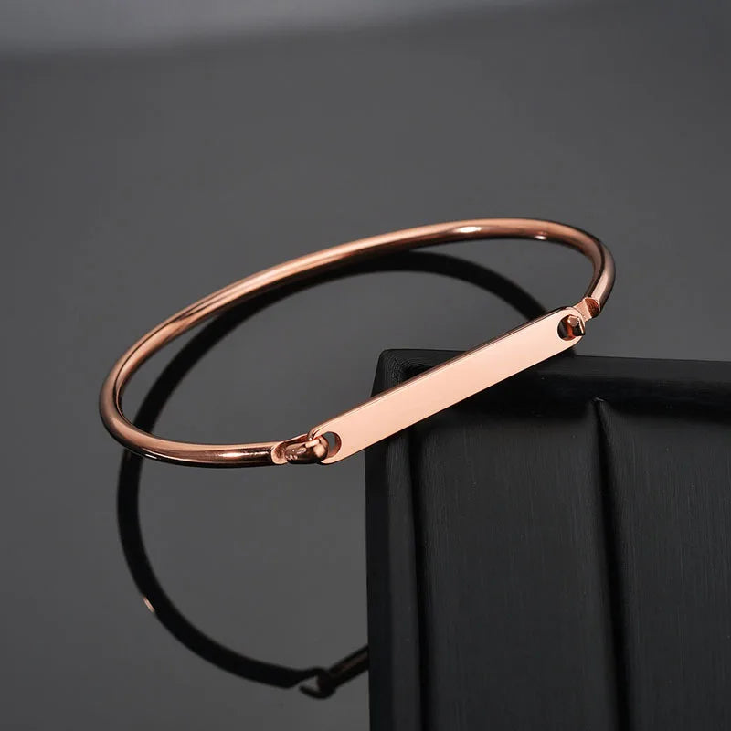 Zilveren hanger met gegraveerde naam