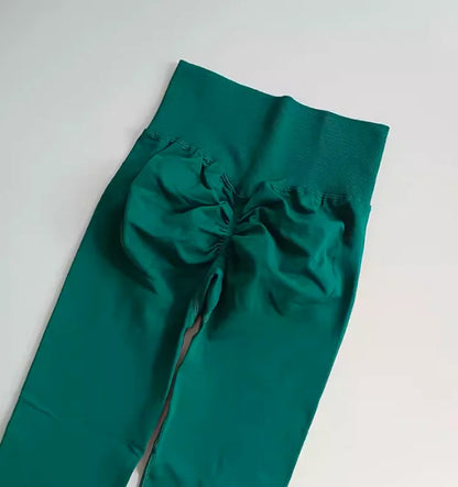 Yoga kleding in neutrale tinten met stretch