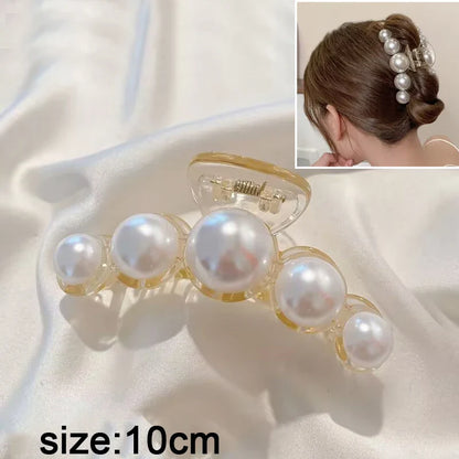 Haar accessoires met elegante knoop