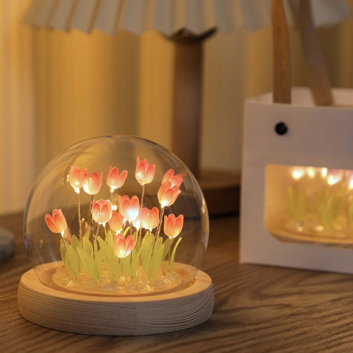 Minimalistische nachtkastlamp – Strak en modern