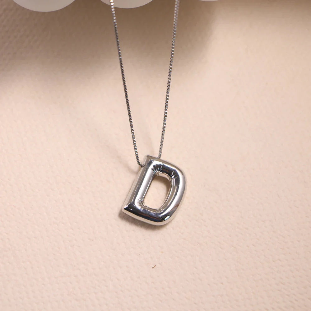Lichte ketting met naam en symbool