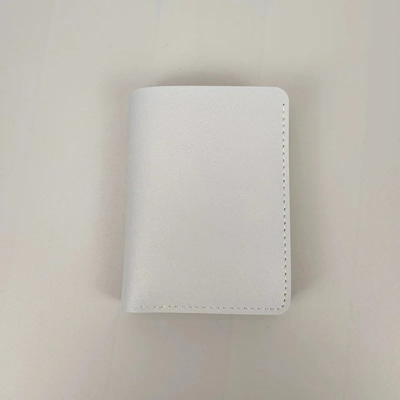 Pasjes houder heren met reliëflogo – Voor een exclusieve look