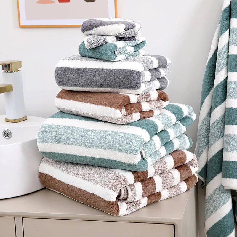 HEMA handdoeken met ribstructuur – Extra absorberend