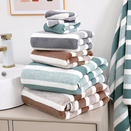 HEMA handdoeken met ribstructuur – Extra absorberend