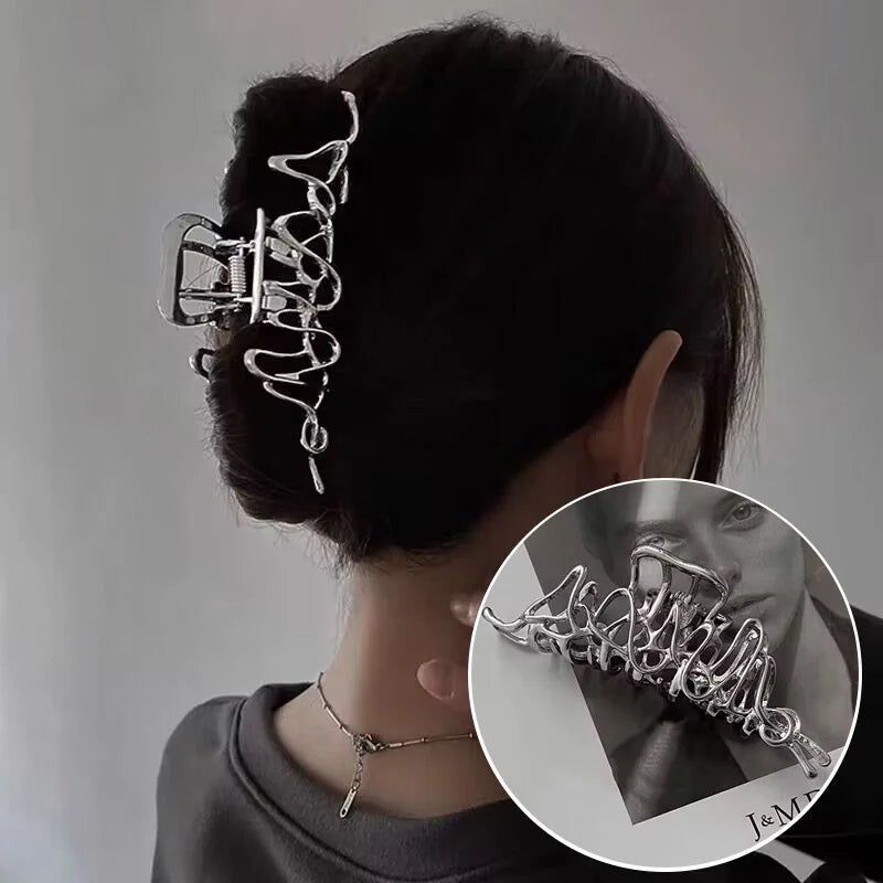 Minimalistische haar accessoires in goudkleur