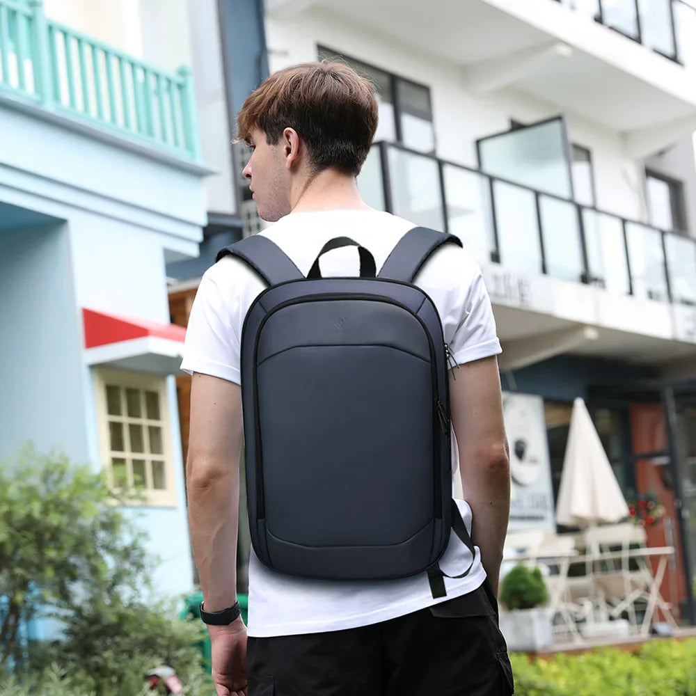 Handbagage rugzak met verstevigde achterkant