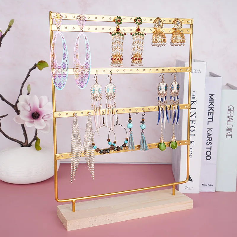 Wandrekje voor sieraden – Sierlijk en ruimtebesparend