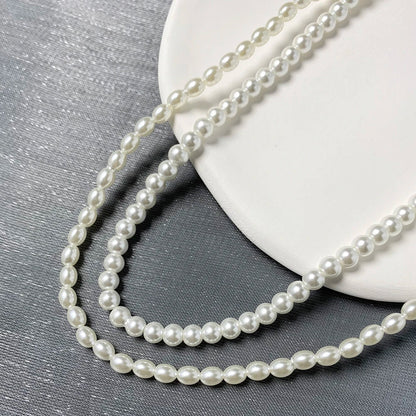 Zilveren ketting met naam in sierlijke lijnen