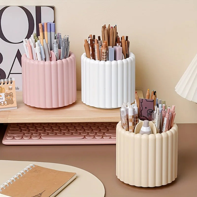 Ruimtebesparende desk organizer met verticale indeling