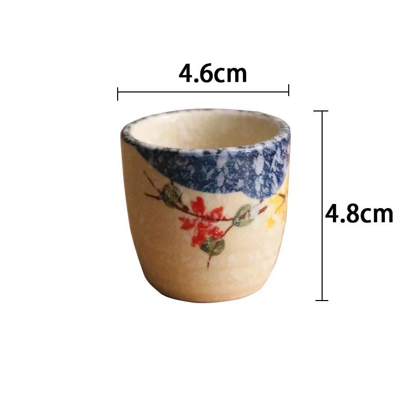 Traditionele theepot met rustieke glazuur