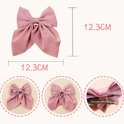 Decoratieve haarclips met vintage flair
