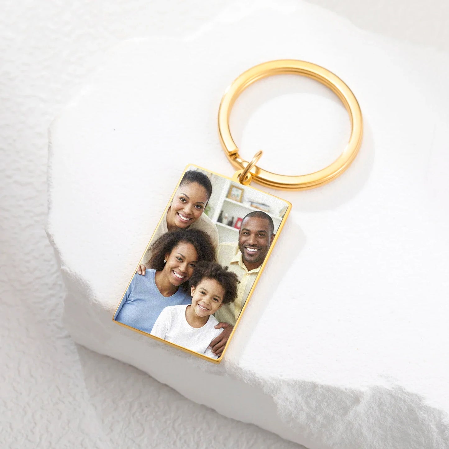 Hanger met letter en geboortesteen