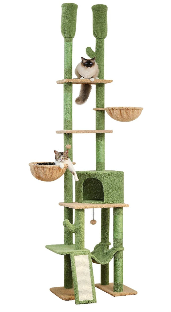 Krabpaal voor meerdere katten met hout – Ruimte en rust