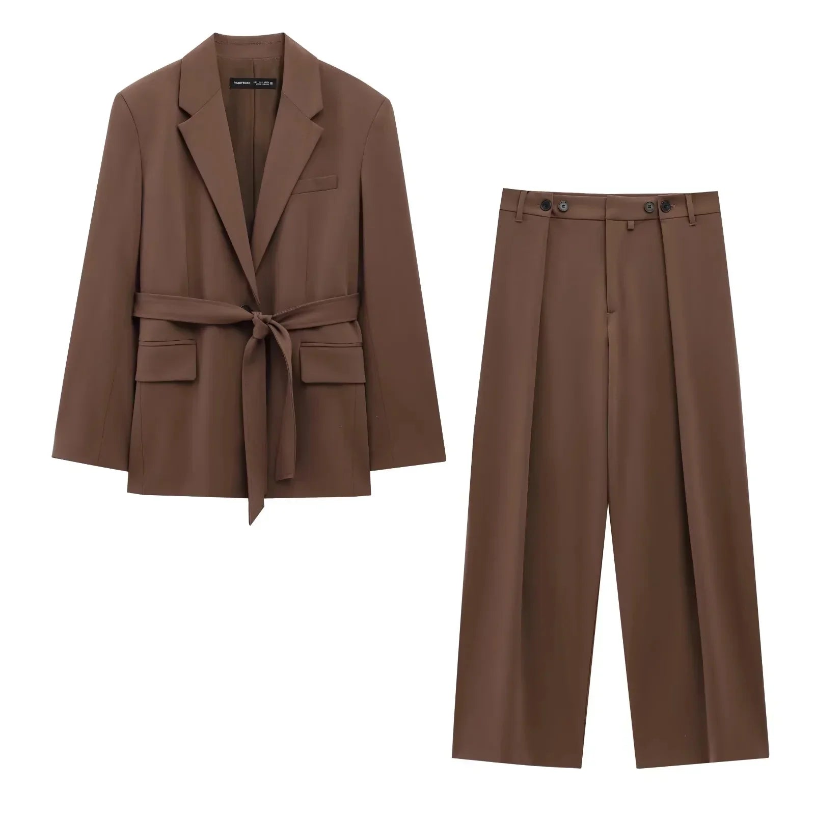 Broekpak dames met riem – Accent op taille