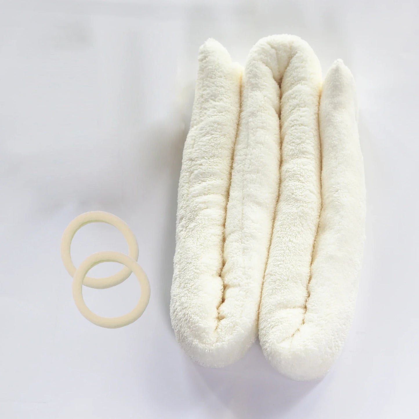 Decoratieve haarclip met bloemmotief
