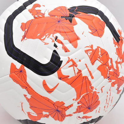 Voetbal voor straat en pleintje
