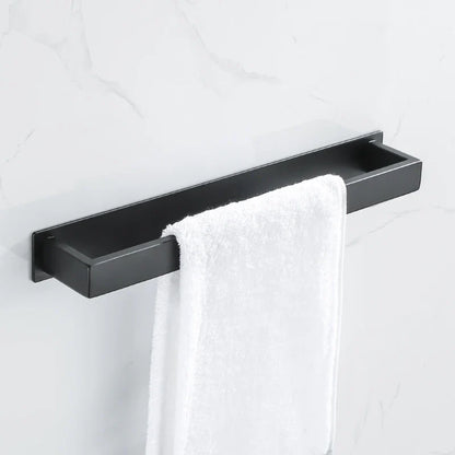 Wandgemonteerd handdoekrek met 3 stangen – Compact en functioneel
