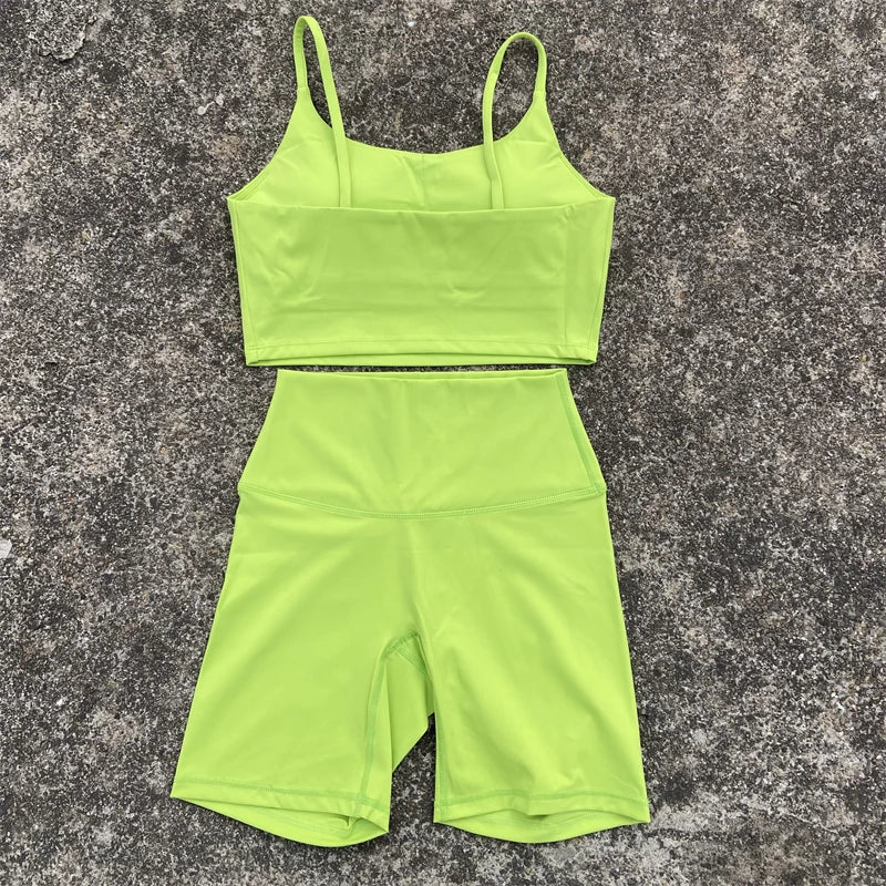 Hippe yoga kleding voor dynamische poses