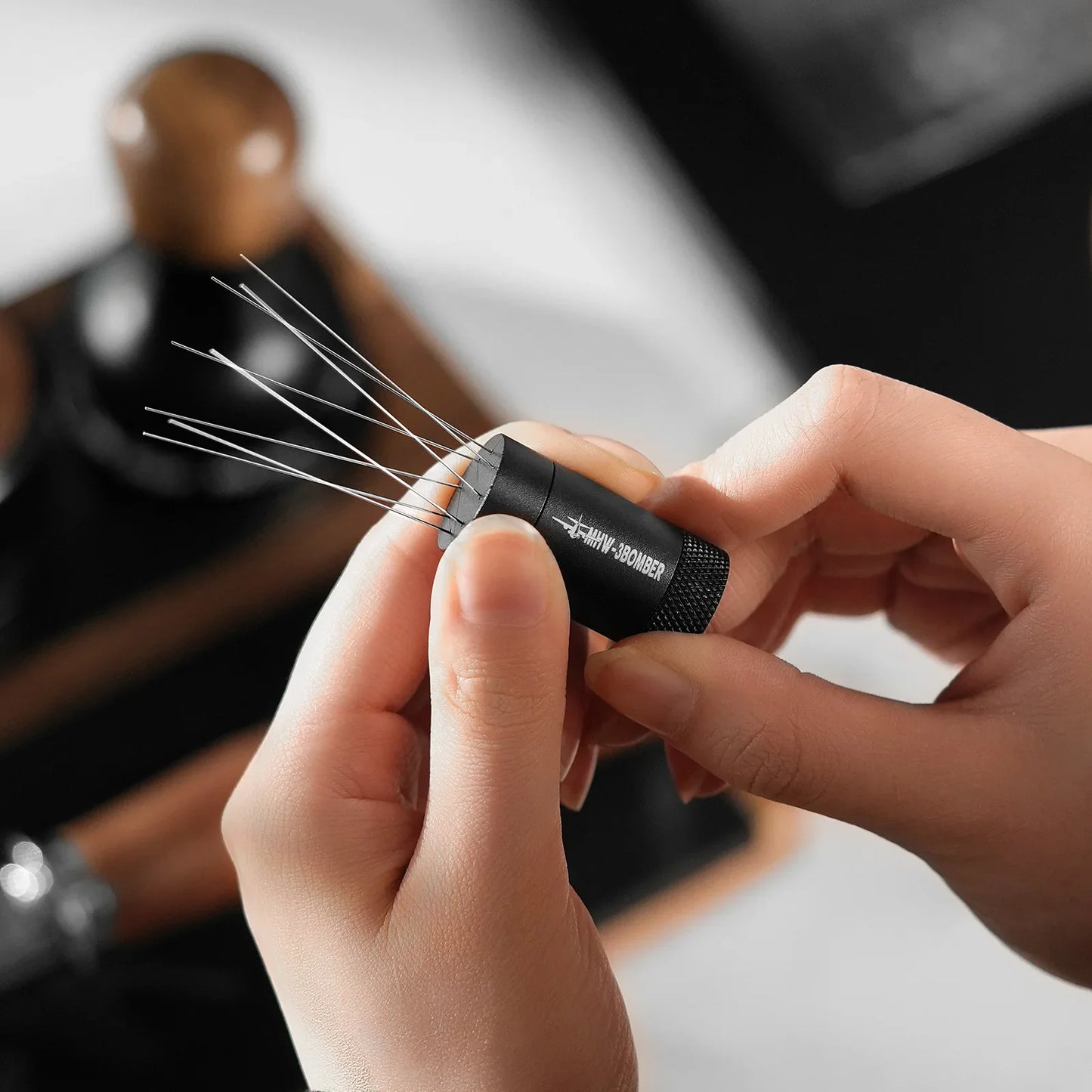 Koffie accessoires met magnetisch opbergsysteem
