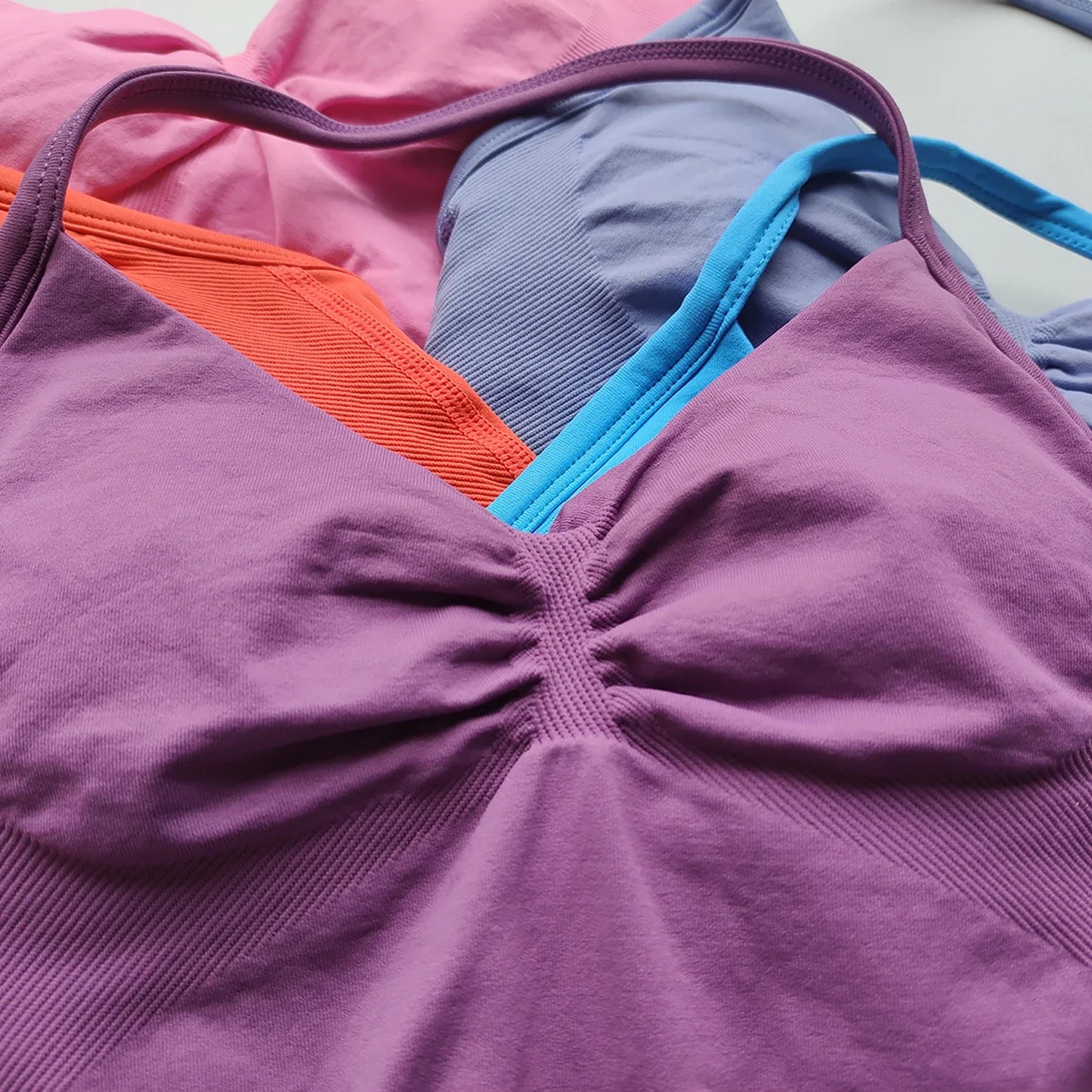Hippe yoga kleding met open rug top