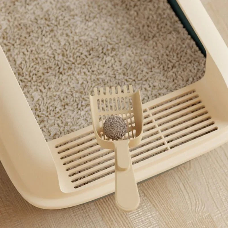Grote kattenbak met filterdeksel – Minder geur in huis