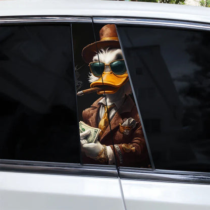 Auto stickers - Mysterieus Scrooge McDuck design voor unieke achterruit