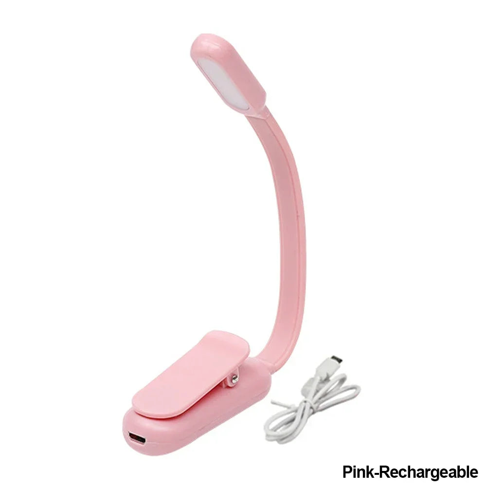 Lampje nachtkast met glazen kap – Elegant en licht