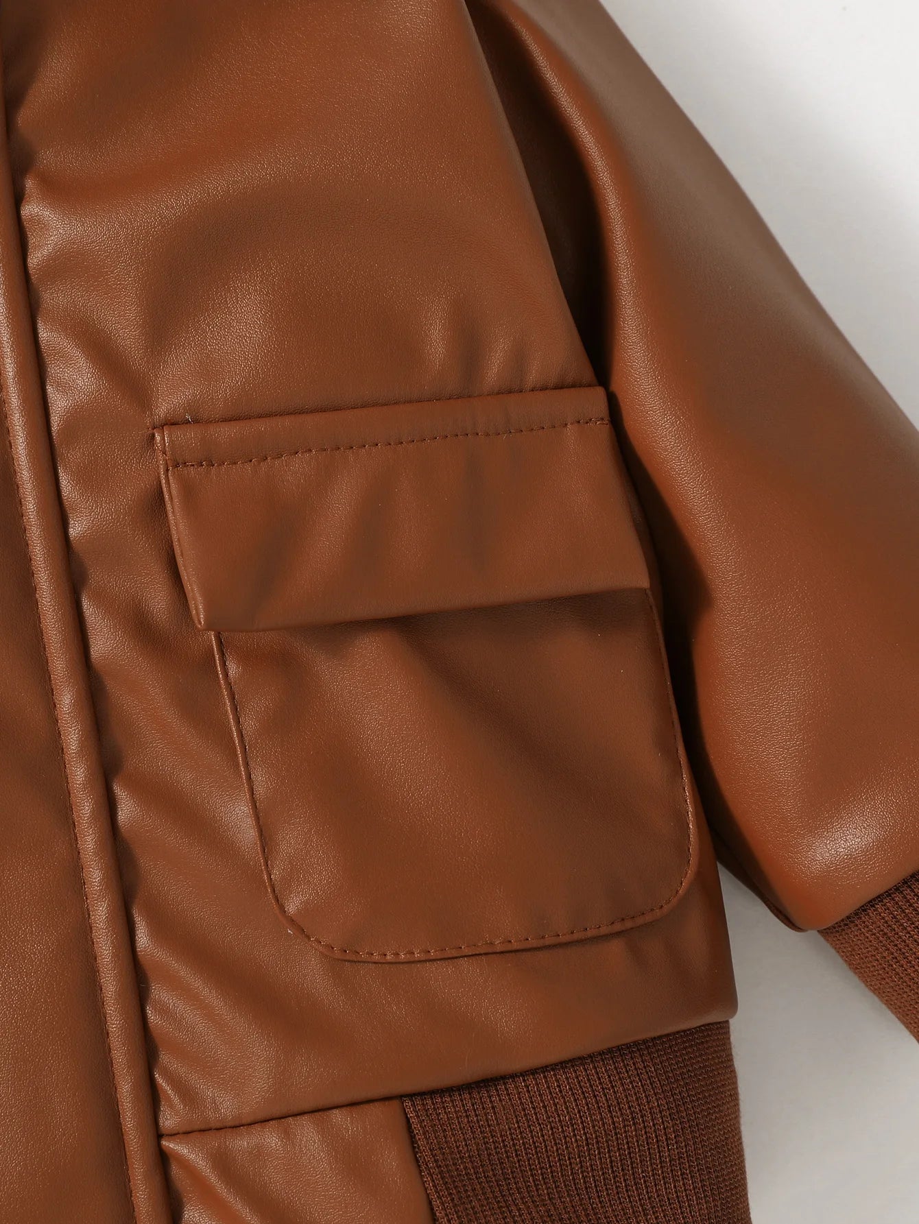 Kinderkleding gemaakt van zachte, natuurlijke stoffen