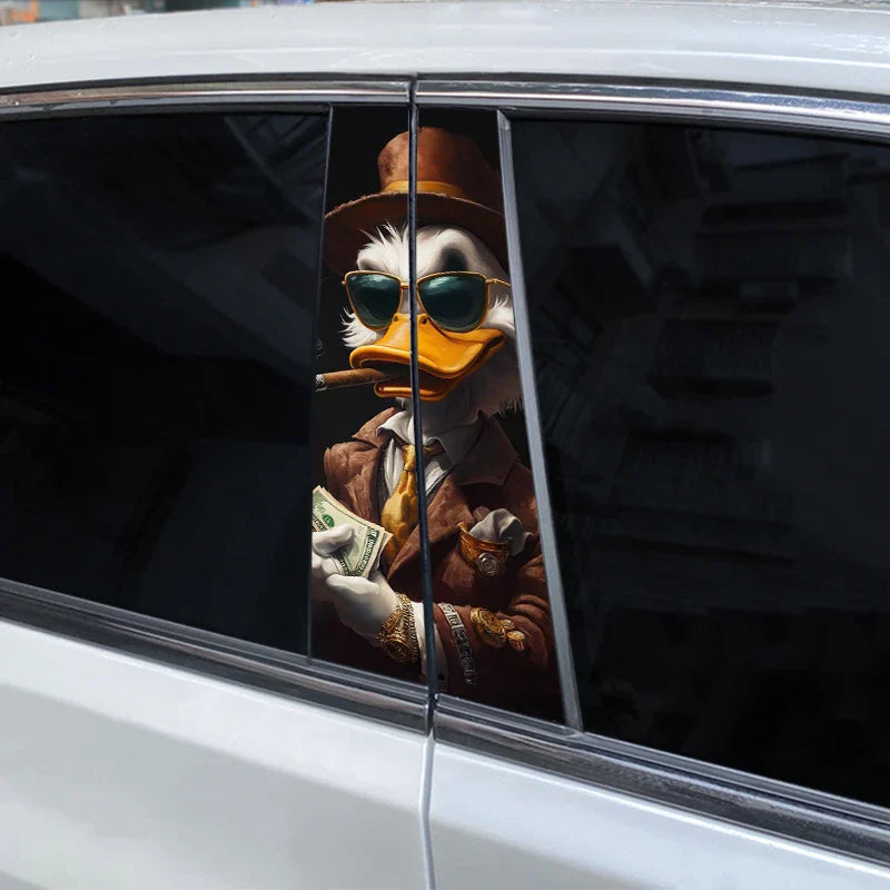 Auto stickers - Mysterieus Scrooge McDuck design voor unieke achterruit