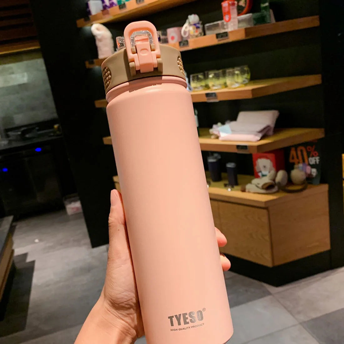 Thermosfles voor wandelen – Licht en draagbaar