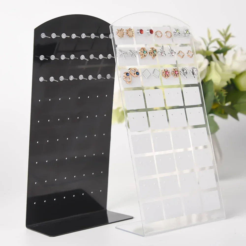 Sieraden standaard met draadframe – Modern en open