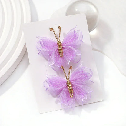 Haar accessoires in natuurlijke tinten
