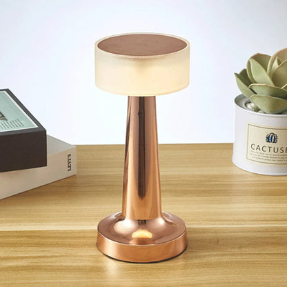 Lamp nachtkastje met opbergplek voor bril of boek – Slim ontwerp