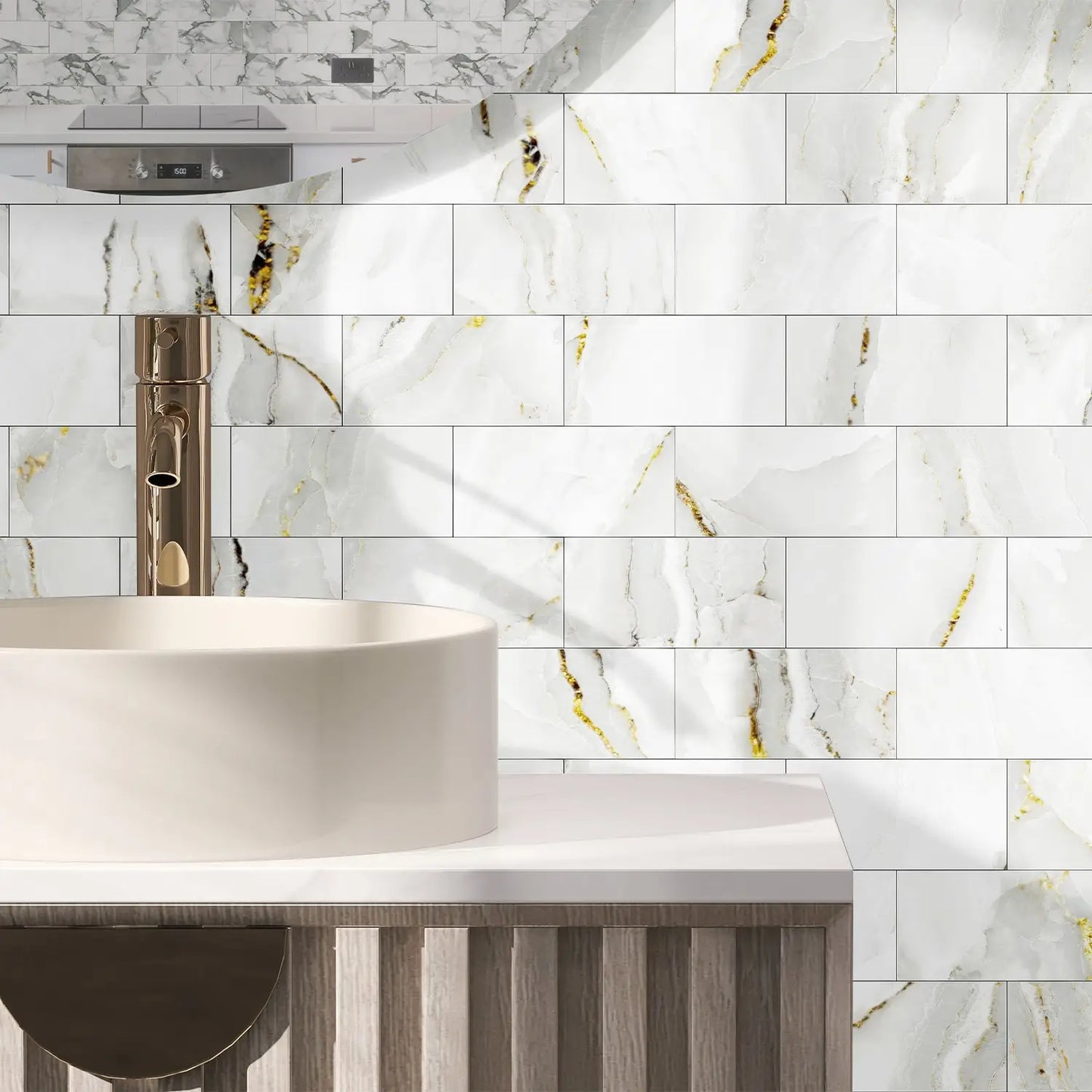 Lichte mozaiek tegels toilet – Fris en modern