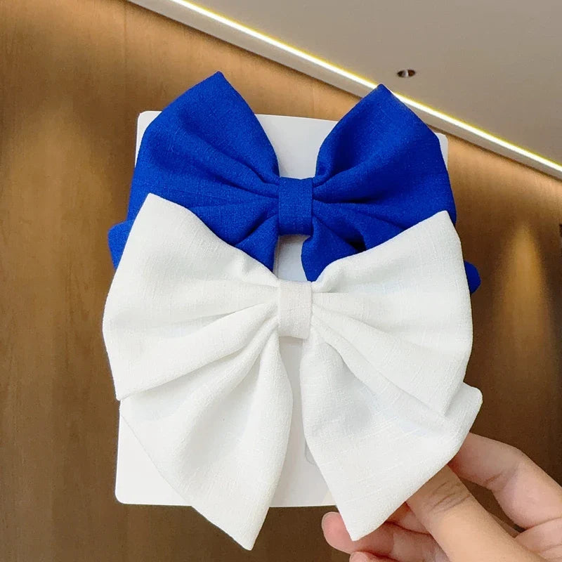 Haar accessoires met klassieke parelaccenten