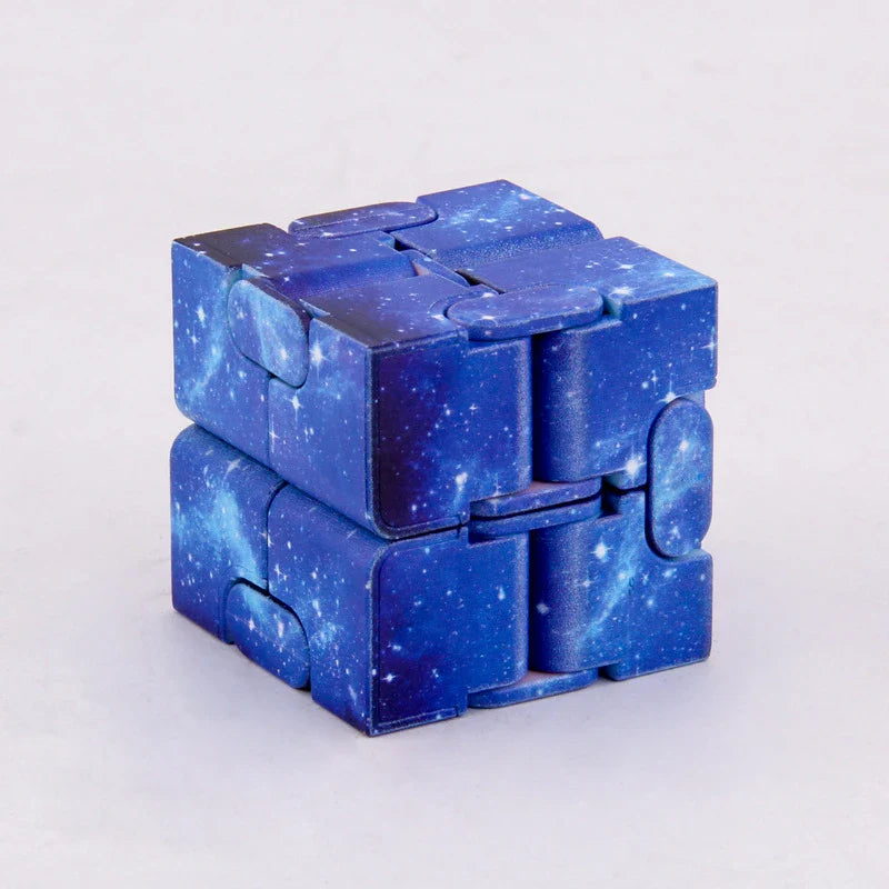Fidget toy met draai- en klikonderdelen