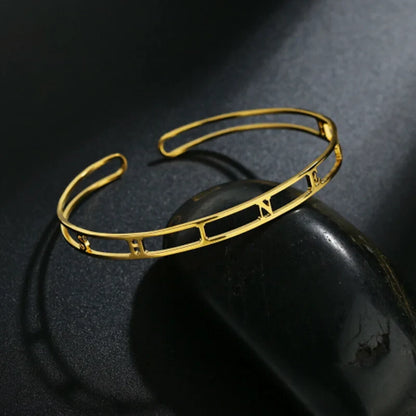 Ketting met geboortemaand gravure