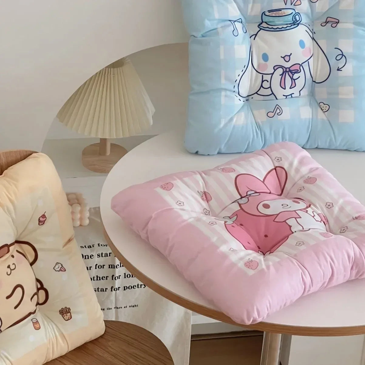 IKEA zitkussens in neutrale tinten