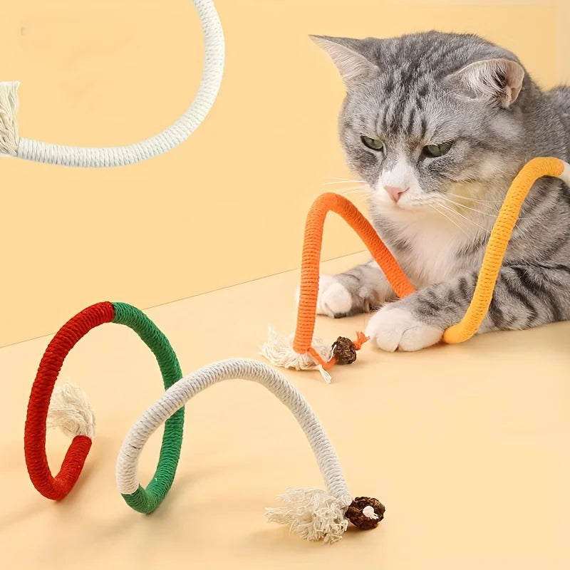 Kattenspeeltje met kralen en veren – Licht en kleurrijk
