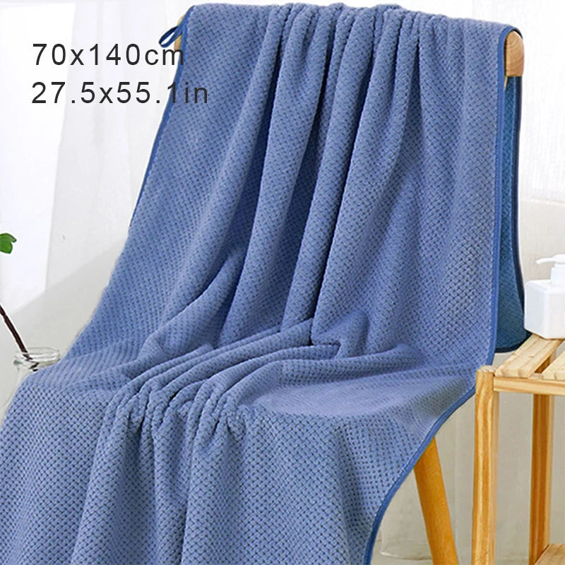 Microvezel badhanddoek in travelpouch – Handig meenemen