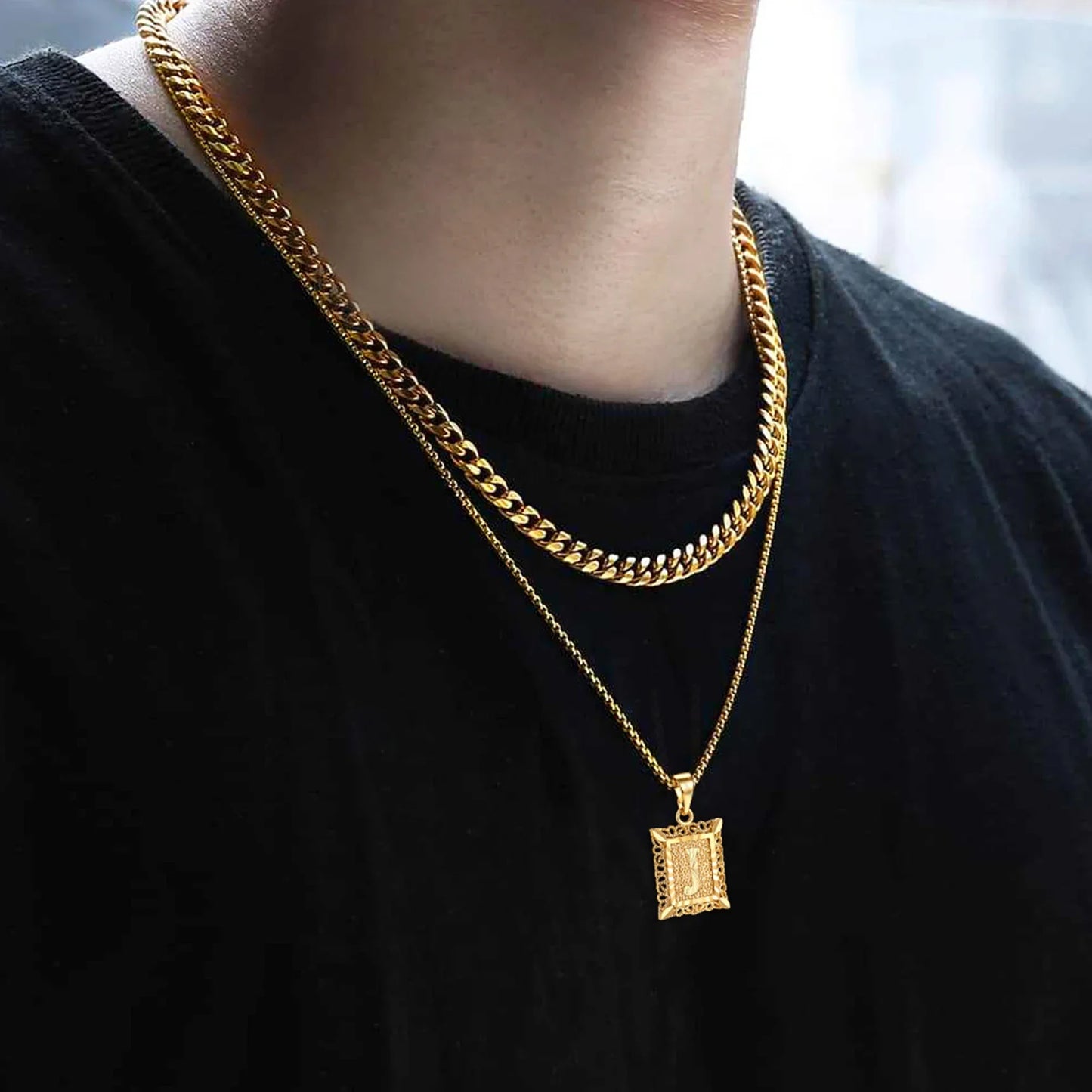 Ketting met naam in matgouden afwerking