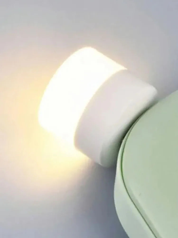 Design nachtkastlamp met metalen accenten – Luxe en modern