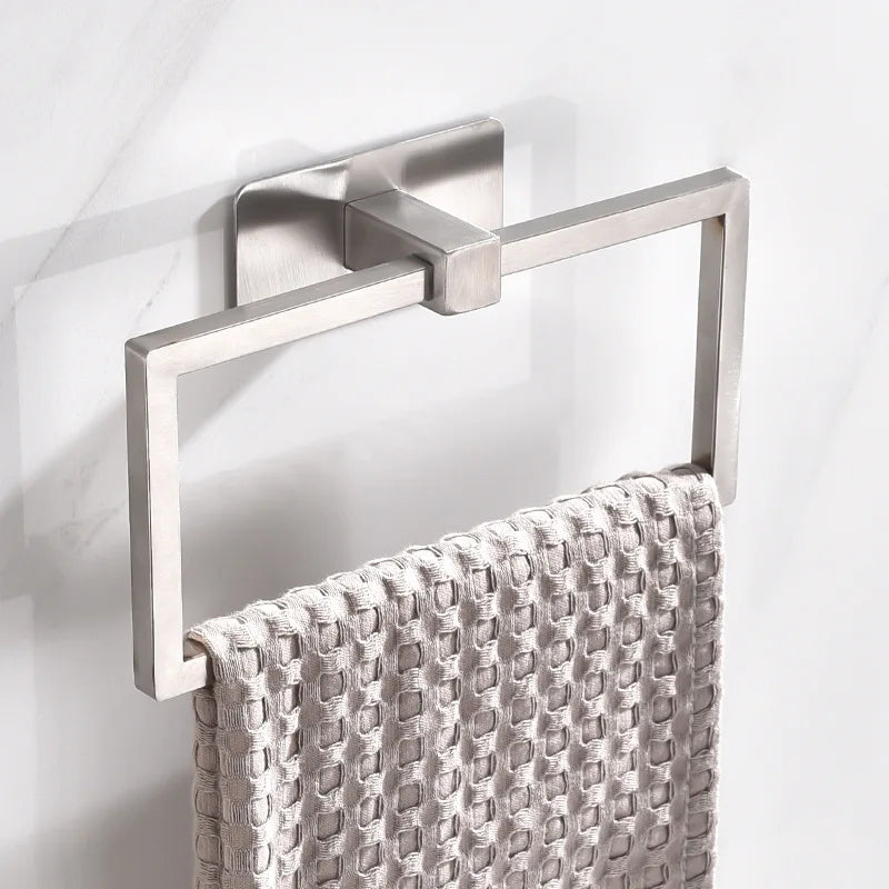 Wandrek met handdoekhouder – Slim gecombineerd