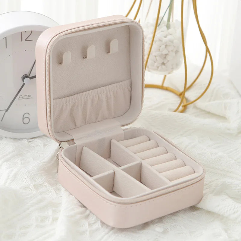 Twee-laags sieraden standaard – Extra ruimte voor je collectie