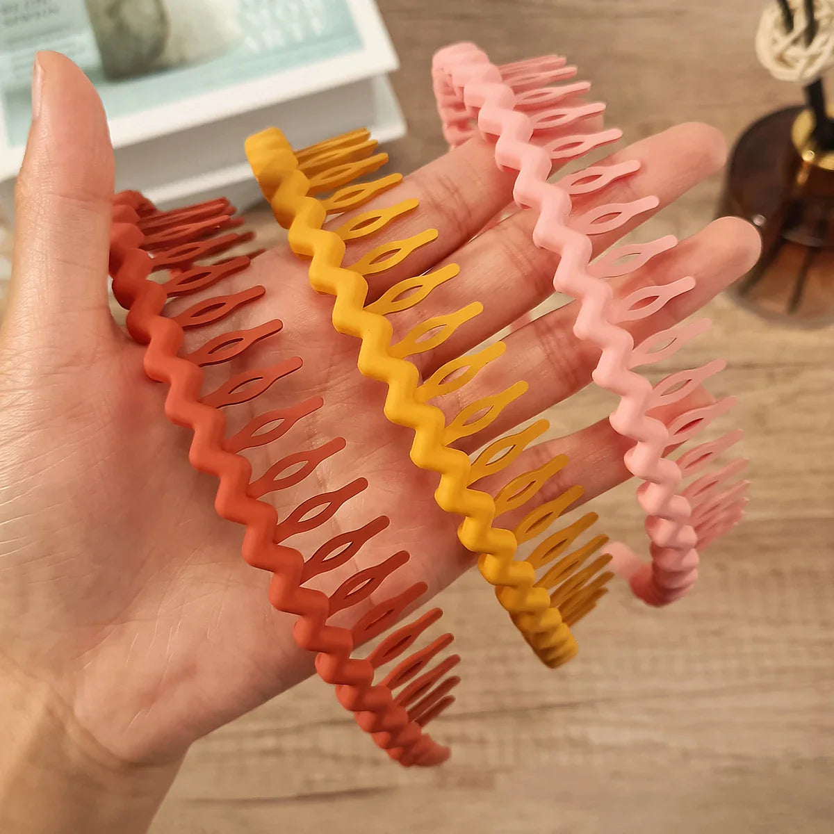 Metalen haarklem met bloemenmotief