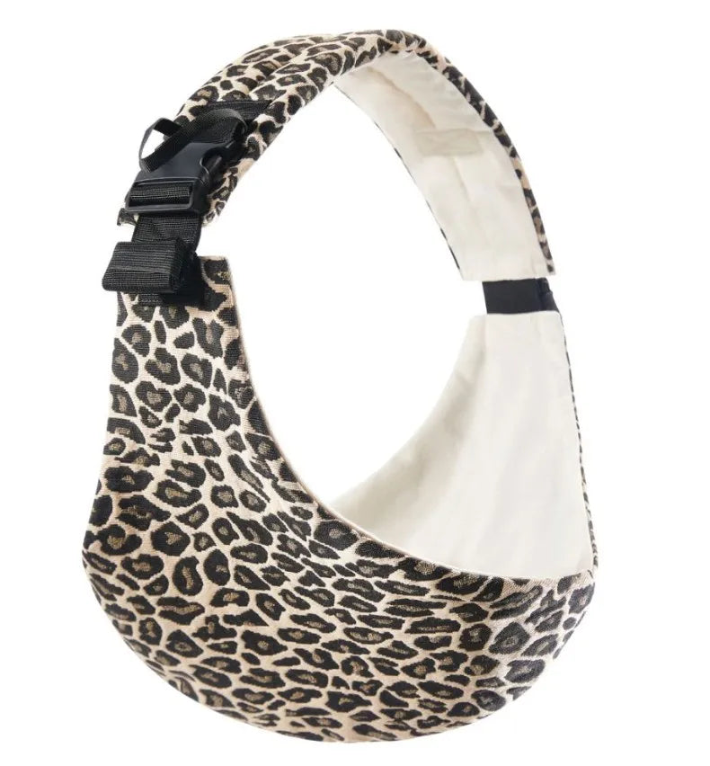 Gevormde Artipoppe draagzak voor ergonomisch comfort