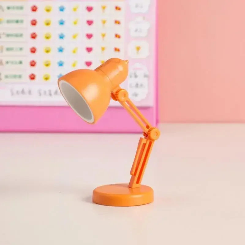 Lampje nachtkast met RGB kleuren – Kies je sfeer