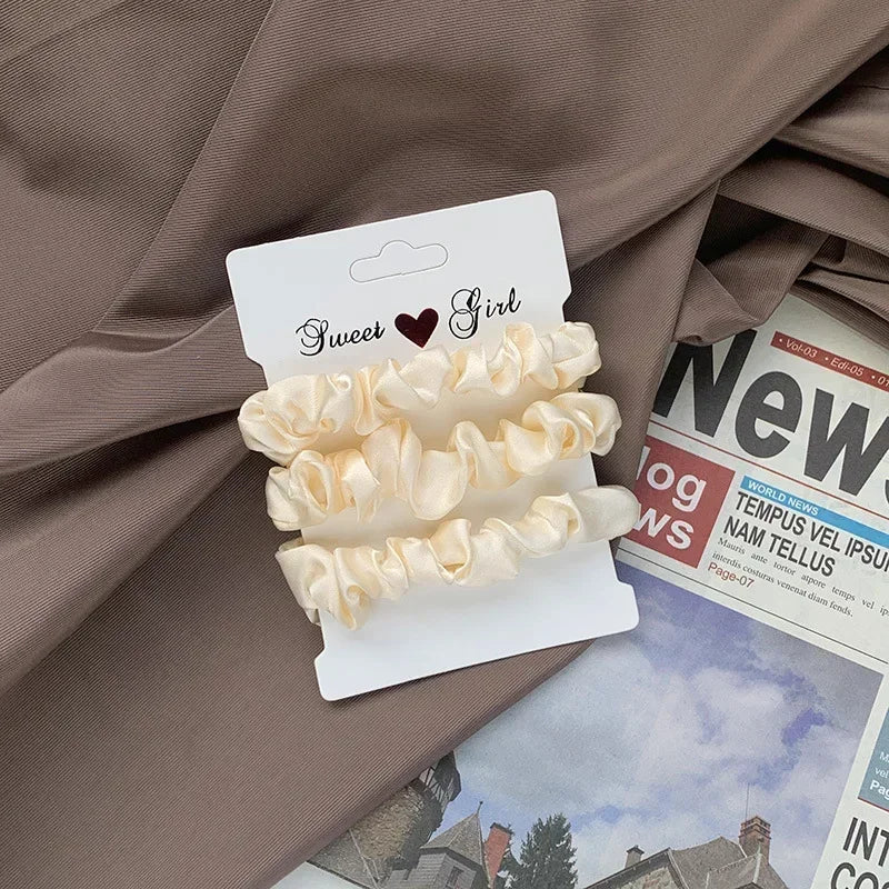 Set haar accessoires met pastel scrunchies