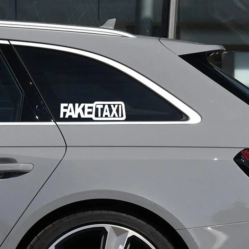 auto stickers - geel en zwart ontwerp voor humoristische uitstraling